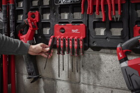 Milwaukee - Packout Hakenreihe Metall (4932493384)