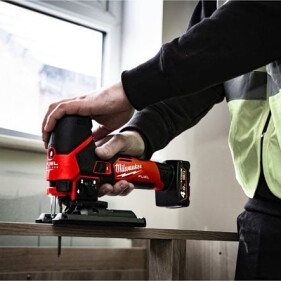 Milwaukee - Akku-Stichsäge (M12 FJS)