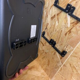 StealthMounts - Adapter Set Milwaukee Packout schwarz (4er Pack) (OM-CLFT-BLK-4)