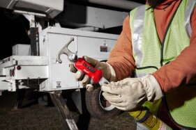 Milwaukee - Akkuleuchte für Hochspannung (L4 HSL-301) (4933493968)