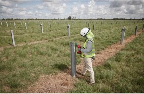 Milwaukee - ONE-KEY Akku-Schlagschrauber 1/2"  für Solaranlagen mit Sprengring M18 ONEFMTIW2FC12