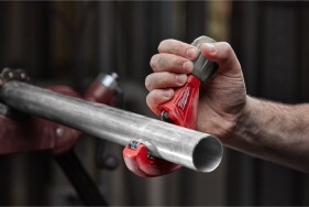 Milwaukee - Constant Edelstahl Rohrabschneider 3-42mm mit integriertem Entgrater (4932499089)