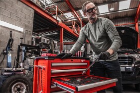 Milwaukee - Werkstattwagen mit 7 Schubladen (SRC-27/7-1) (4932498252)