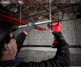 Milwaukee - Akku-Gewindestangenschneider M18 BLTRC-0X...