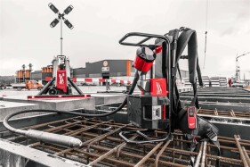 Milwaukee - MX FUEL Akku Rucksack Betonverdichter (MXF CVBP)