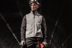 Milwaukee - Akku- Helmlampe (L4BOLTHL-301) (4933479902) für BOLT-Helme